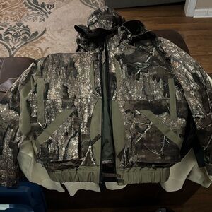 Kids Camouflage Puffer Jacket